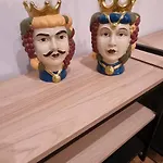 'ni Mia Appartement